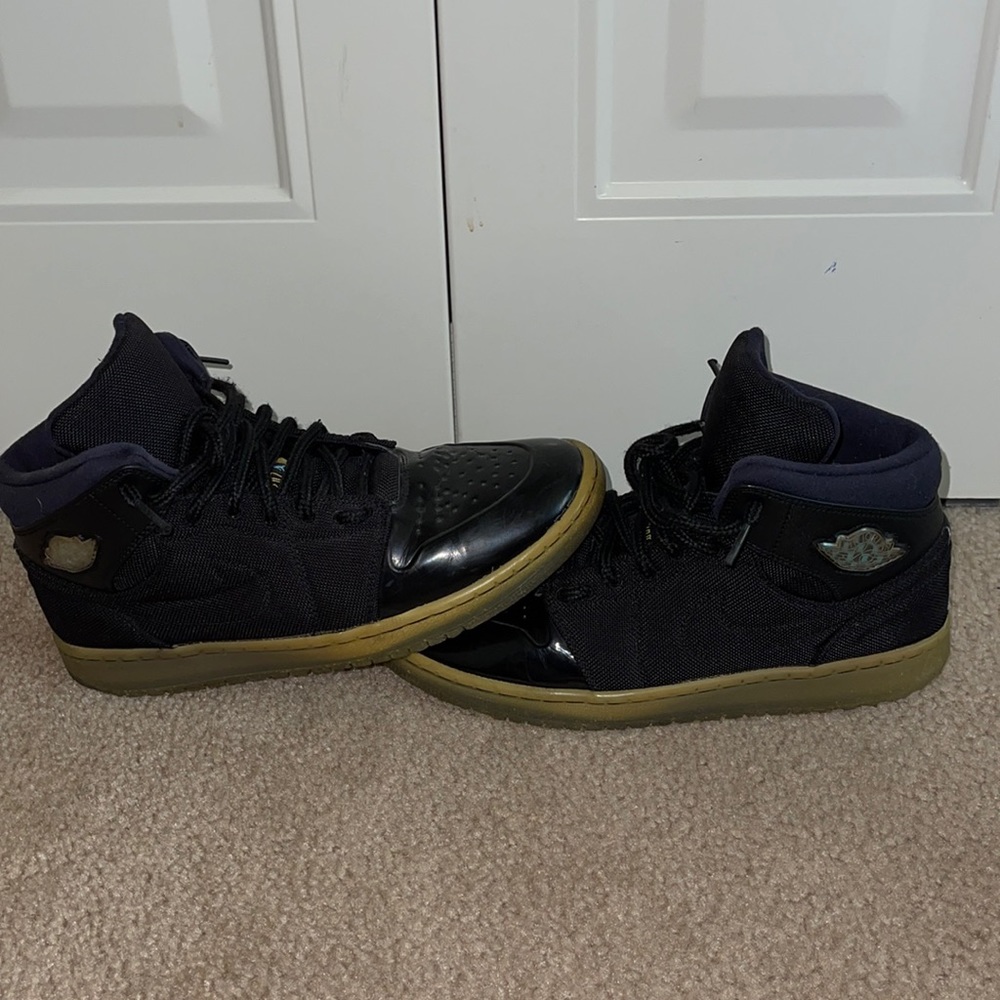 Jordan 1 “Gamma”